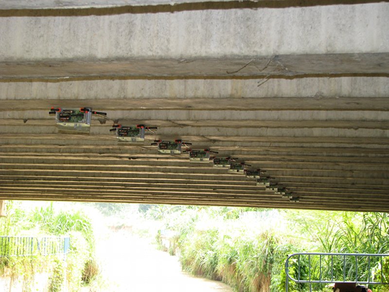 Fig4b - WISAN sensors on a bridge